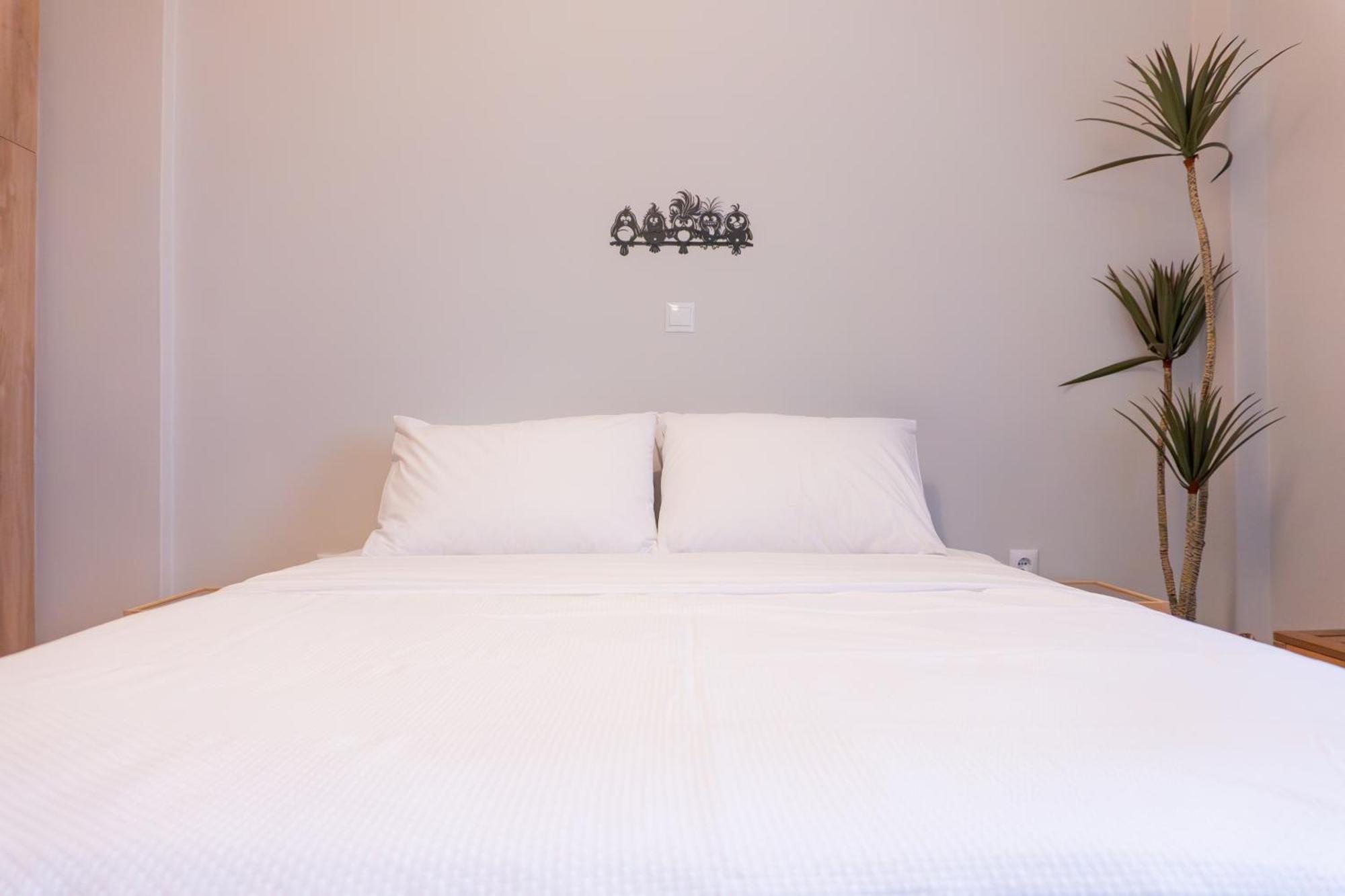 50 Steps Metro Kato Patisia Renovated Athens Apt Exterior foto